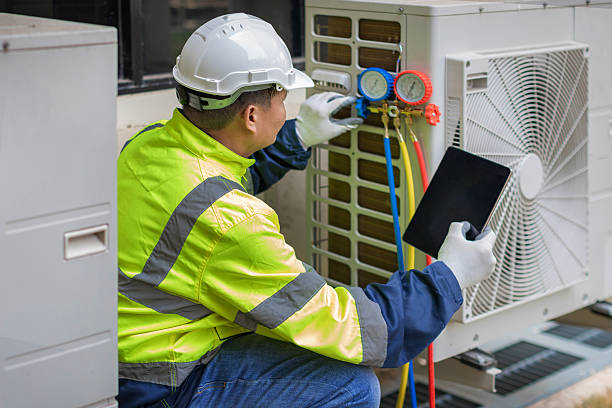 Professional Hvac technician working in Prospect Heights, IL